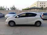 Toyota Aqua-4