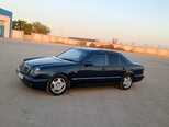 Mercedes E 230-3