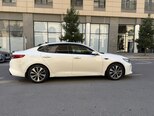 Kia Optima-3