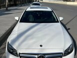 Mercedes E 220 d-4