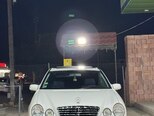 Mercedes E 200-1