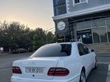 Mercedes E 200-15