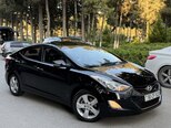 Hyundai Elantra-2