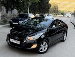 Hyundai Elantra-4