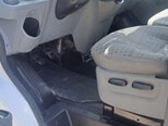 Ford Transit-10