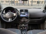 Nissan Sunny-6