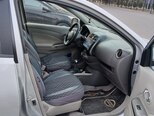 Nissan Sunny-9