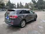 Kia Sorento-11
