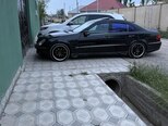 Mercedes E 240-3