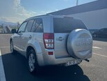 Suzuki Grand Vitara-2
