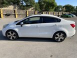 Kia Rio-10