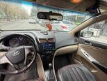 Hyundai Accent-4
