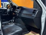 Mitsubishi Pajero-15