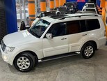 Mitsubishi Pajero-3