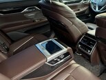 BMW 740-7
