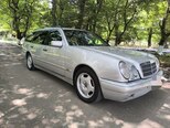 Mercedes E 220-5