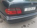 Mercedes E 280 4MATIC-4