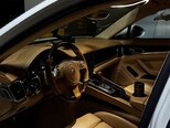 Porsche Panamera-5