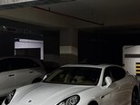 Porsche Panamera-1