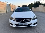 Mercedes E 220-1