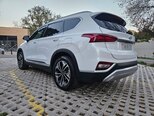 Hyundai Santa Fe-13