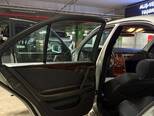 Mercedes E 240-13