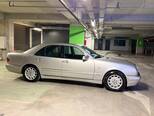 Mercedes E 240-5