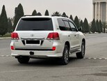 Toyota Land Cruiser-4
