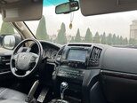 Toyota Land Cruiser-8