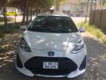 Toyota Aqua-1