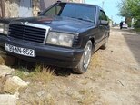 Mercedes 190-8