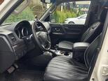 Mitsubishi Pajero-8
