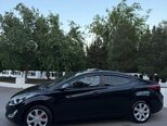 Hyundai Elantra-5