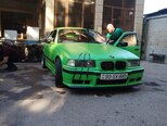 BMW 320-1