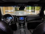 Cadillac Escalade-12