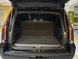 Cadillac Escalade-13