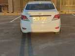 Hyundai Accent-4