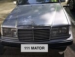 Mercedes E 200-1