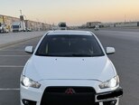 Mitsubishi Lancer-1