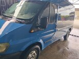 Ford Transit-7