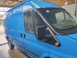Ford Transit-8