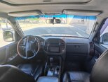 Mitsubishi Pajero-3