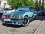 BMW 320-2