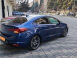 Hyundai Elantra-8