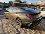 Hyundai Elantra-6