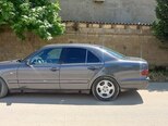 Mercedes E 320-4