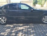 Mercedes E 200-5