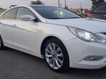 Hyundai Sonata-12