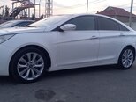 Hyundai Sonata-11
