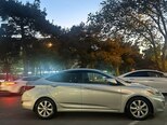 Hyundai Accent-6